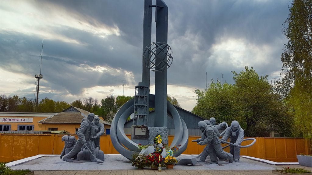 chernobyl firemans memorial image