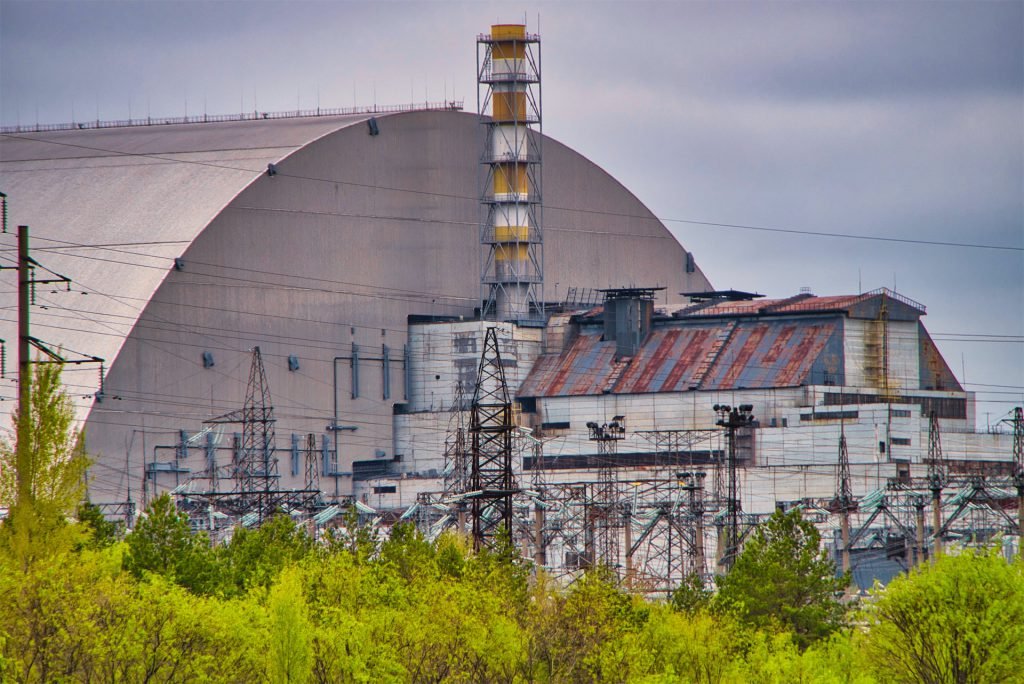 chernobyl reactor 4 sarcophagus distant 2