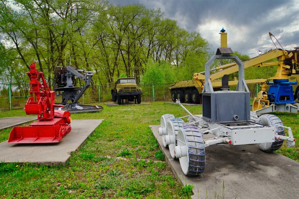 chernobyl robot memorial 1