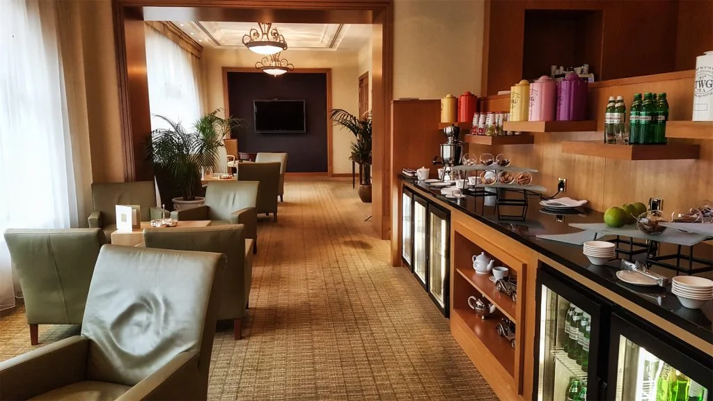 intercontinental kiev club lounge long image
