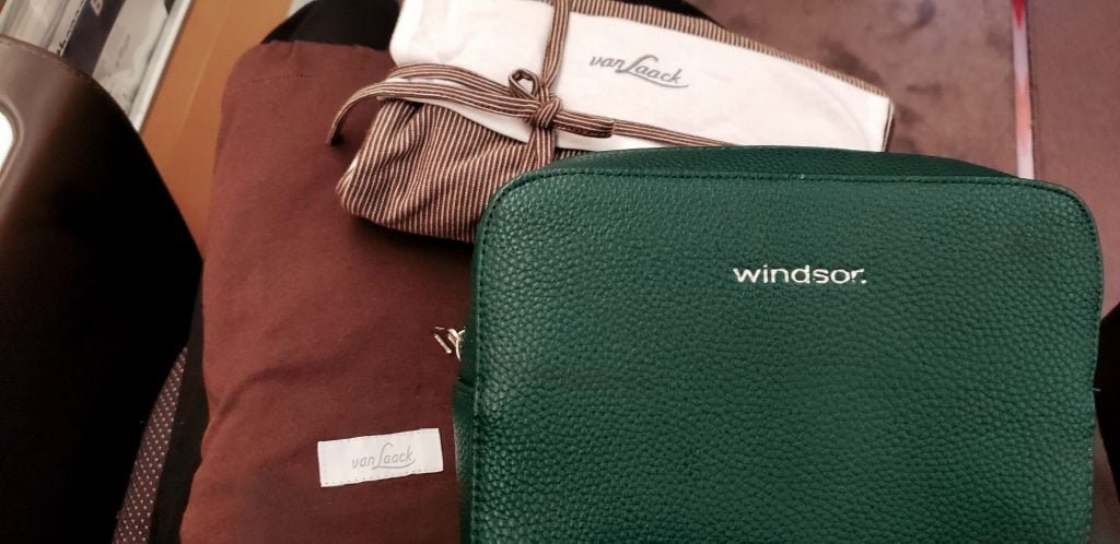lufthansa 747 first class amenity kit windsor van loack pj