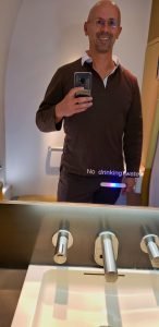 lufthansa 747 first class bathroom pajamas