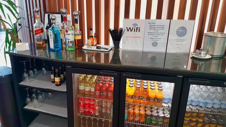 Priority Pass Calpe Lounge Gibraltar drinks