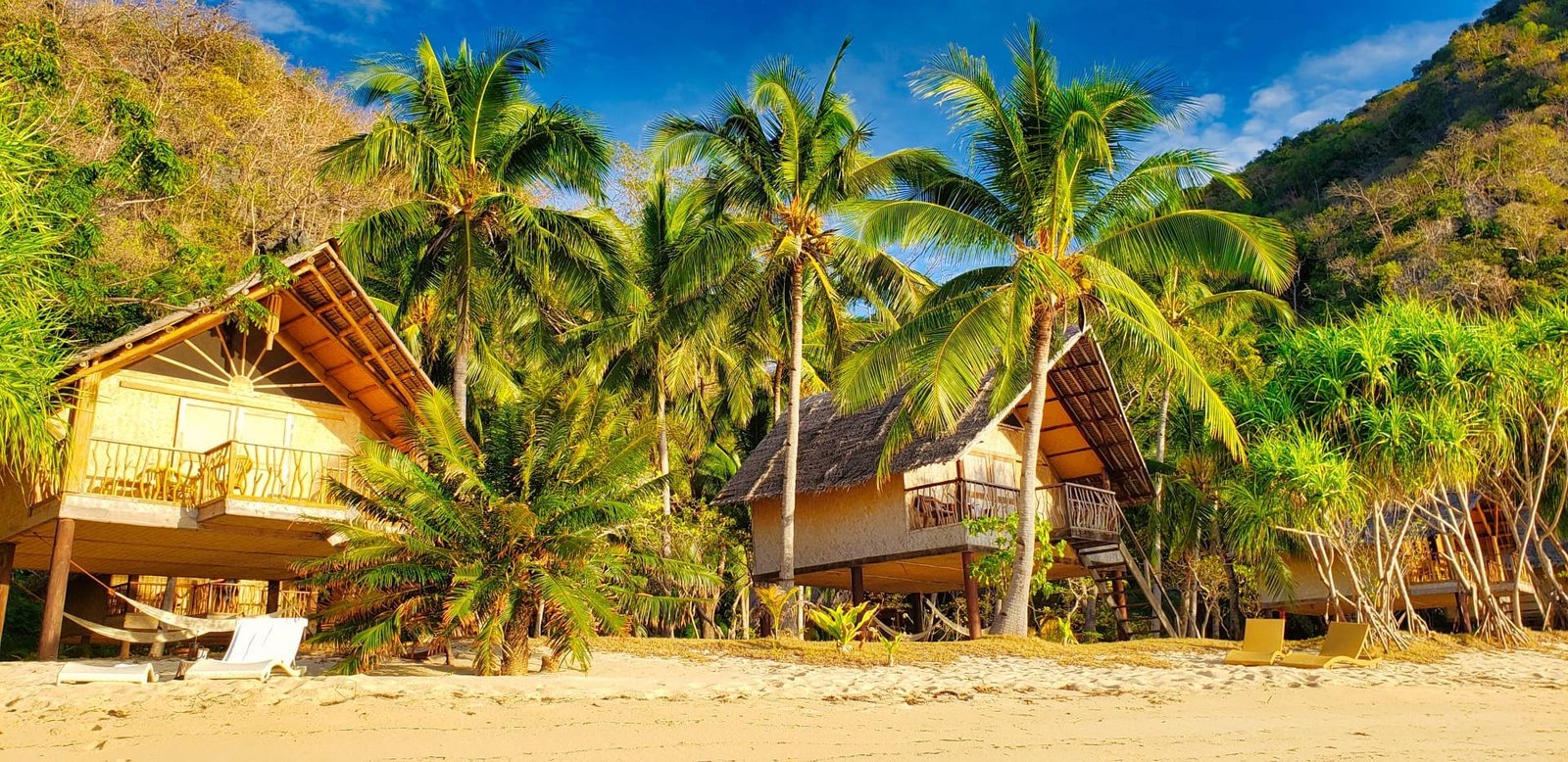 Sangat Island Dive Resort Cabins On the beach