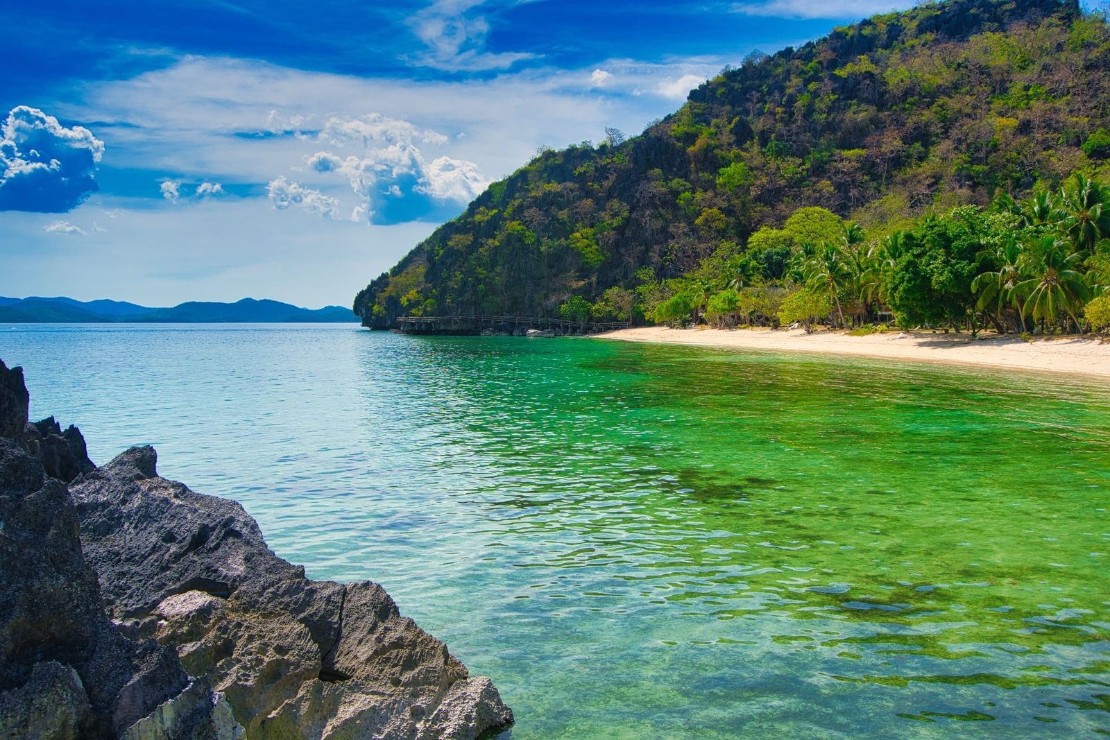 Sangat Island Dive Resort View from Bar