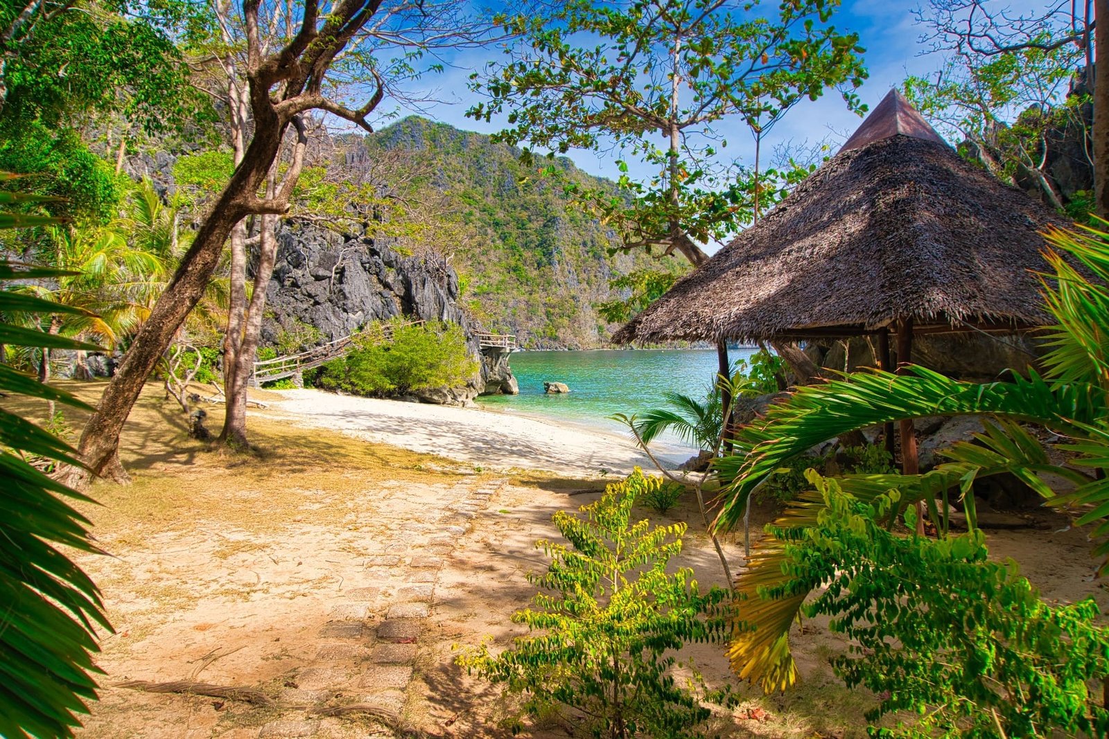 Sangat Island Dive Resort Villa Private Beach