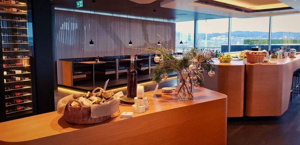 Swiss First Class Terminal Zurich presentation
