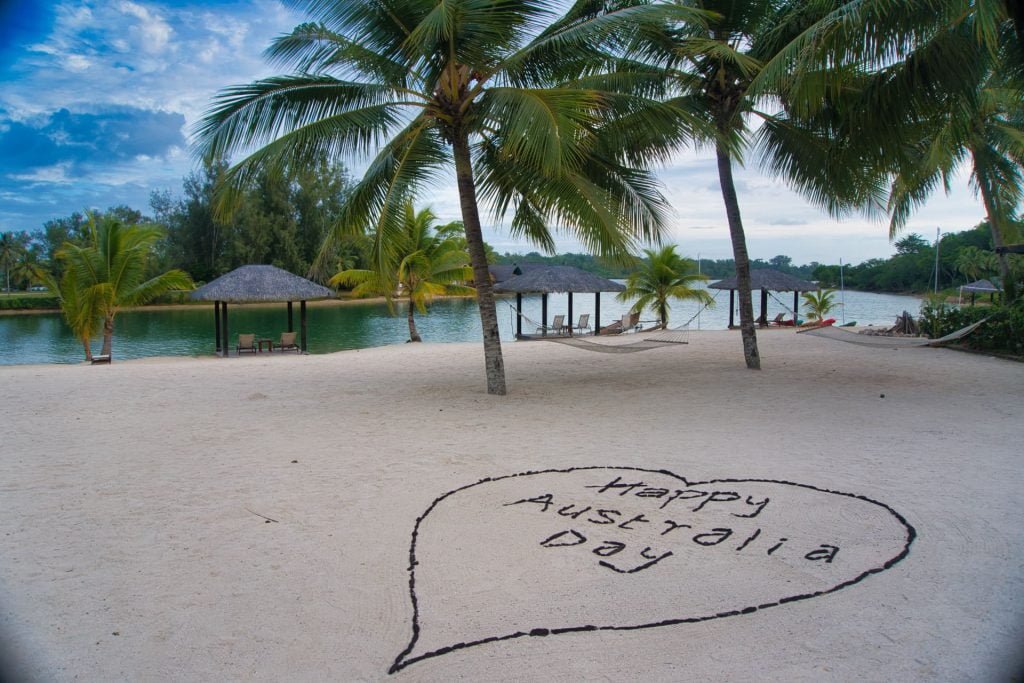 holiday inn vanuatu beach happy australia day