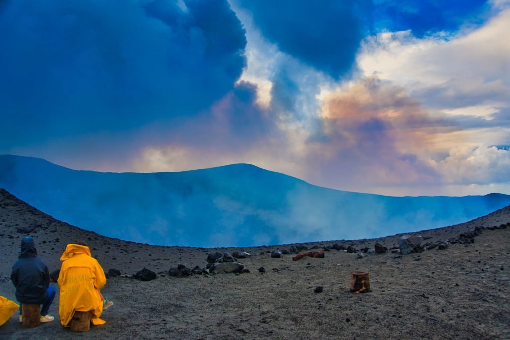 yasur volcano tanna vanuatu tour group