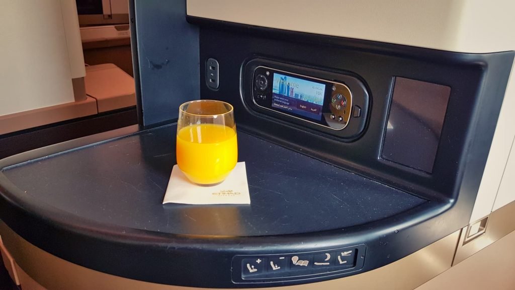 Etihad Business Class Studio 787 Welcome Drink